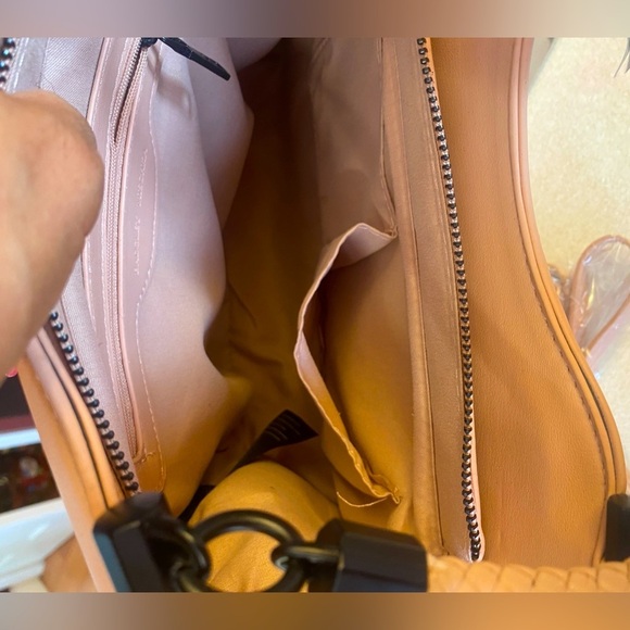 BADGLEY MISCHKA Pink Vegan Leather Crossbody Satchel, NWT - Picture 9 of 11